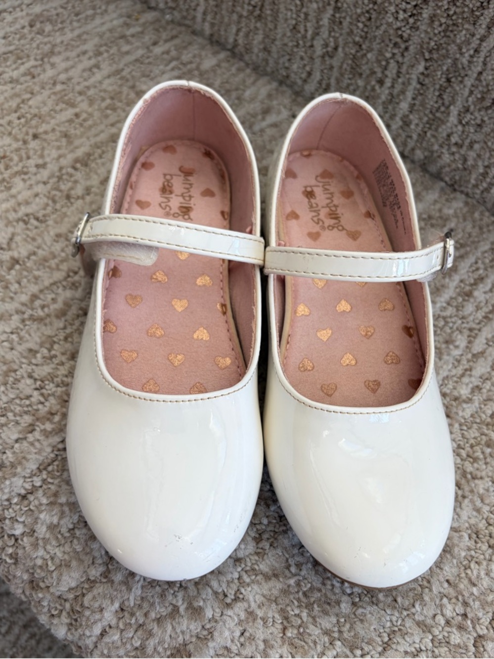 Jumping Beans white Sydni Toddler Girls' Dress Shoes. Size 11 toddler.